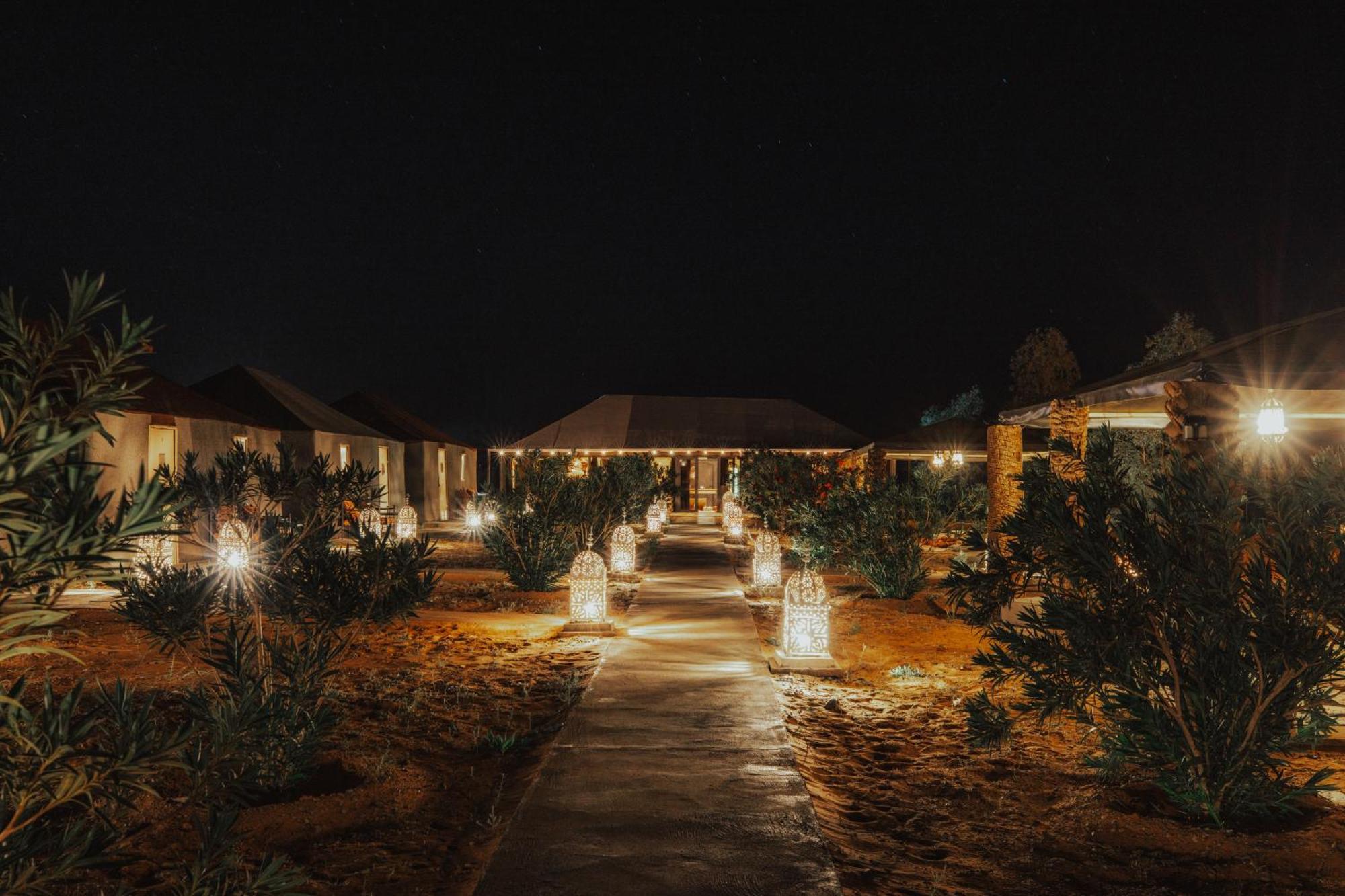 Tassili Luxury Desert Camp 梅尔祖卡 外观 照片