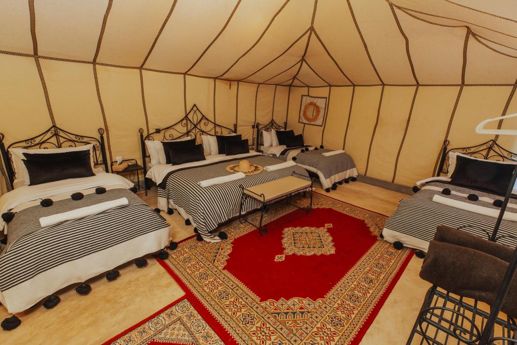 Tassili Luxury Desert Camp 梅尔祖卡 外观 照片